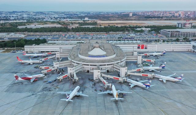 Bakan Uraloğlu: Bayramda iç hatlarda 867 ilave sefer planladık