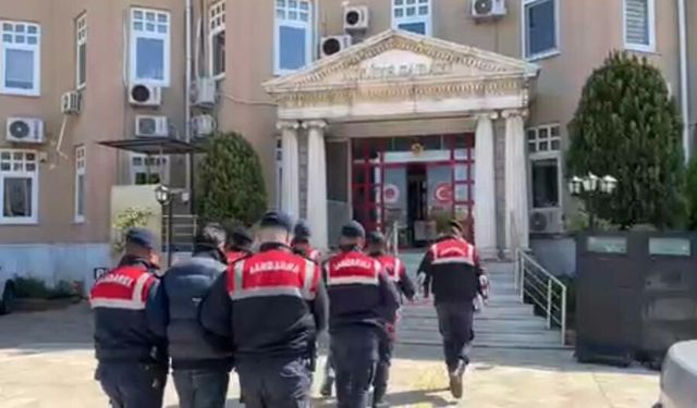 Didim'de 101 kaçak göçmen yakalandı; 3 organizatör şüphelisi tutuklandı