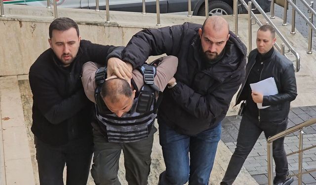 ‘Eşime neden baktın’ diyen kişiyi öldüren sanığa müebbet