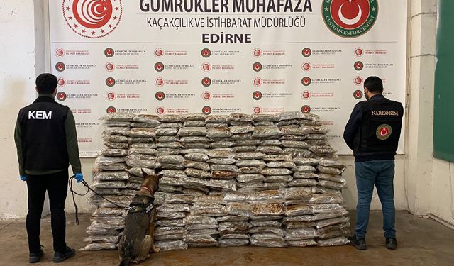 Gümrüklerde 828 milyon liralık uyuşturucu ele geçirdi