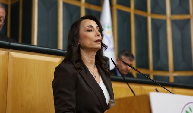 Hatimoğulları: İktidar, yasal adım gerektirmeyen konularda direnç göstermekten vazgeçmeli