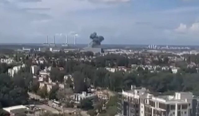 İran’dan fırlatılan füzeler, İsrail’deki Rabin Elektrik Santrali çevresine isabet etti