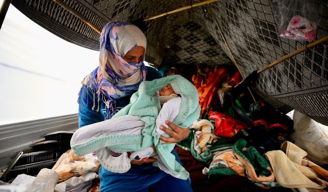 İsrail'in Lübnan'a düzenlediği saldırılarda can kaybı 886'ya yükseldi