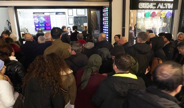 Altın fiyatlarındaki düşüş Kapalıçarşı'da yoğunluk oluşturdu