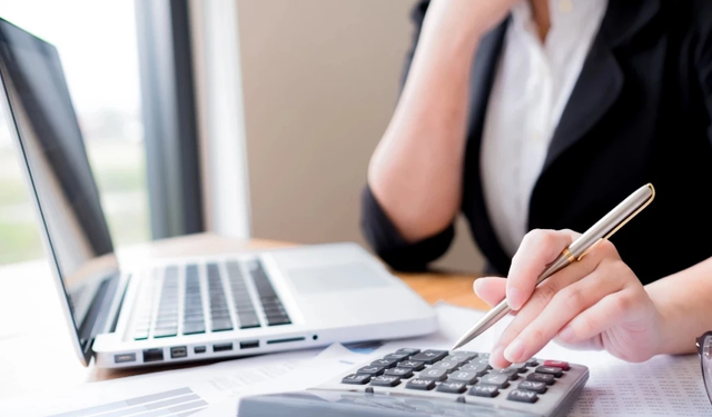 Eğitim-Bir-Sen: Kadınlar için haftalık çalışma süresi 4 güne düşürülmelidir