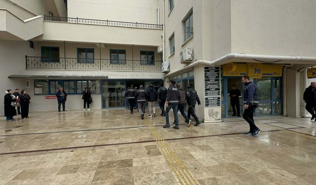Marmaris Belediyesi'ndeki 'rüşvet' soruşturmasında 4 şüpheli tutuklandı