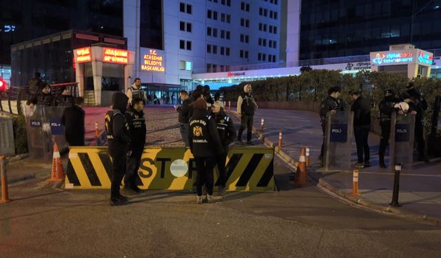 Ataşehir Belediyesi'ne operasyon: Başkan Adıgüzel ve 17 şüpheli gözaltında