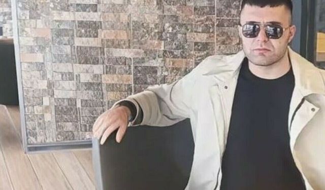 Evinde uyurken balkondan giren kişi tarafından öldürüldü