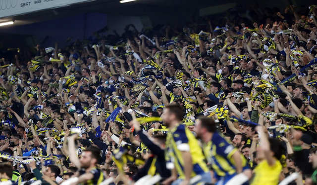 Fenerbahçe'den RAMS Başakşehir FK maçında 18 yaş altı taraftara ücretsiz bilet