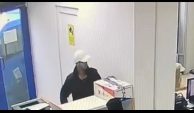 'Kargo şebekesi' çökertildi; 10 gözaltı