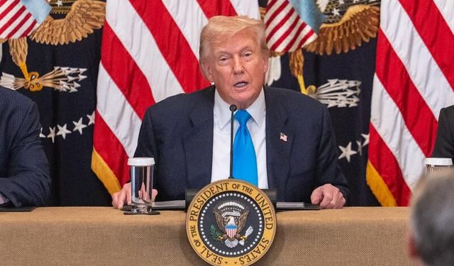 Trump: İran'a 2-3 hafta içinde çok sert bir darbe indireceğiz