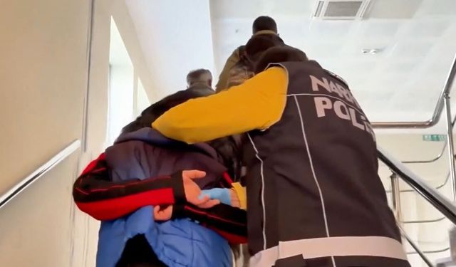 Van'da 240 kilo uyuşturucu ele geçirildi; 5 gözaltı