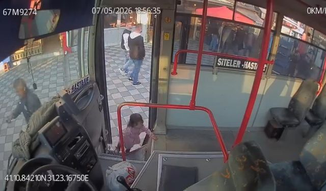 2 yaşındaki çocuk emekleyerek halk otobüsüne bindi