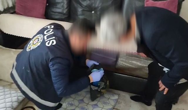 Borçlar ödenmesine rağmen tehditle para almaya devam eden tefecilere operasyon: 2 tutuklama