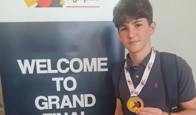 Almanya'daki matematik olimpiyatlarında dünya birincisi oldu