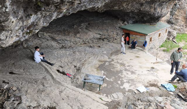 Düzgün Baba Ziyaretgahı’ndaki tahribat soruşturmasında 3 tutuklama