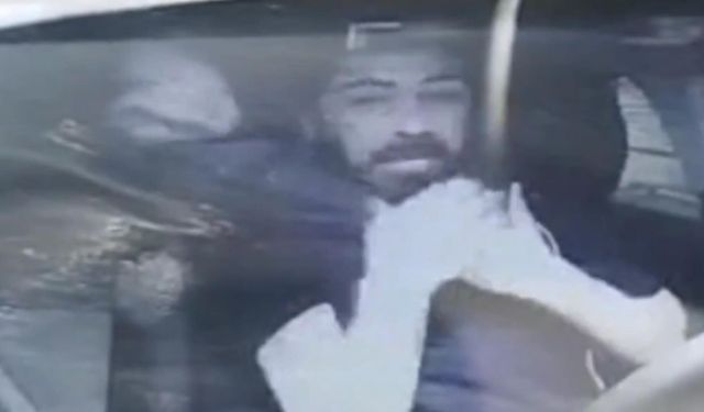 Eyüpsultan'da boynuna ip geçirerek darbettikleri taksiciyi gasbettiler