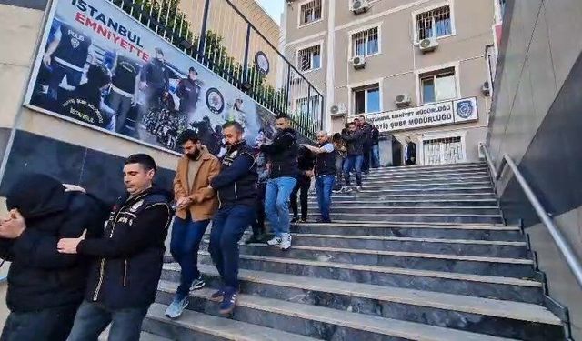 İstanbul merkezli 5 ilde 'change araç' operasyonu: 24 gözaltı