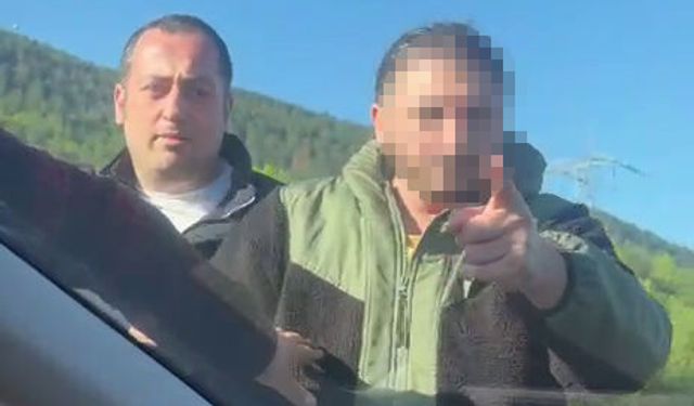Otoyolda tartıştığı sürücüyü darbetti