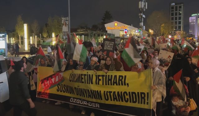 Sumud Filosu'na yönelik saldırıları protesto eden grup İsrail Konsolosluğu'na yürüdü