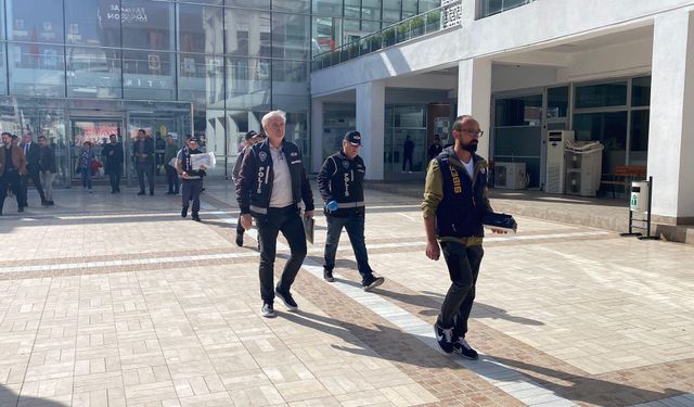 Tepebaşı Belediyesi’ne ‘yolsuzluk’ operasyonu; 60 gözaltı kararı
