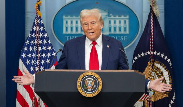 Trump'tan AB'ye 'tarife' uyarısı: Anlaşmaya uymaları için 4 Temmuz'a kadar süre verdi