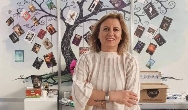 Yazar Ayten Öztürk, yeğeninin bıçaklı saldırısında öldü