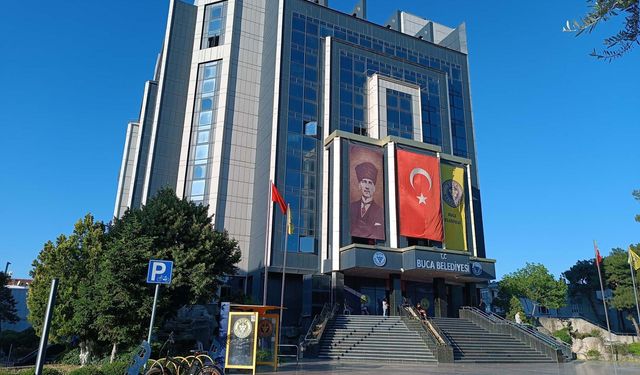 Buca Belediyesi'ne yönelik ‘yolsuzluk’ operasyonunda gözaltı sayısı 54'e çıktı