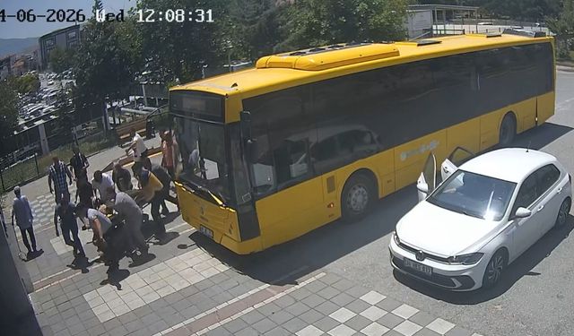 Otobüste kalbi duran yolcuyu, şoför hastaneye yetiştirdi
