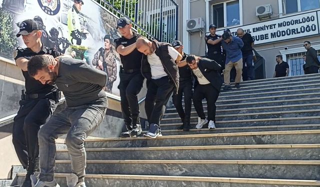 'Şapkalılar' suç örgütüne operasyon: 4'ü avukat 24 şüpheli adliyeye sevk edildi