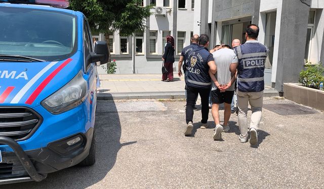Üç şehir arası MİT dolandırıcılığı; Tokat'a geldiler, Sivas'ta yakalandılar