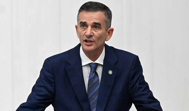 Ümit Dikbayır CHP'den istifa etti