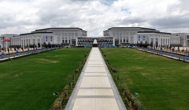 Ay Yıldız Karargahı, Pentagon'un 3 katı büyüklüğünde