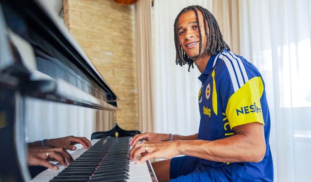 Nathan Ake: İlk amacımız öncelikle Şampiyonlar Ligi’ne kalmak