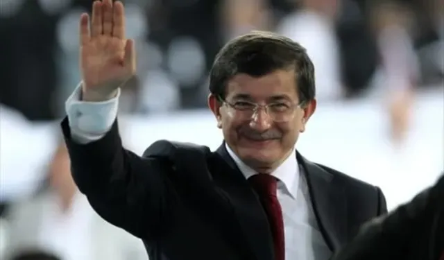 Ahmet Davutoğlu Siyaseti Bırakıyor mu? Kulislerde Çarpıcı İddia