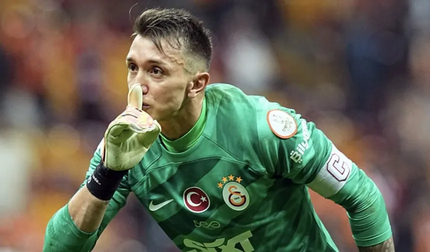 Galatasaray'ın kalecisi Muslera, Uruguay'da futbol takımından sonra mahalle satın aldı