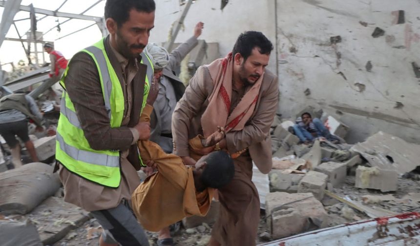 ABD, Yemen’e Hava Saldırısı Düzenledi: 68 Ölü!