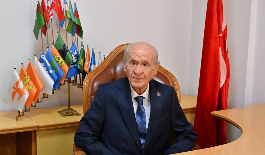 Bahçeli: Yakın Vadede Silahlar Gömülüp Kucaklayıcı Siyasetin Perdesi Açılacaktır