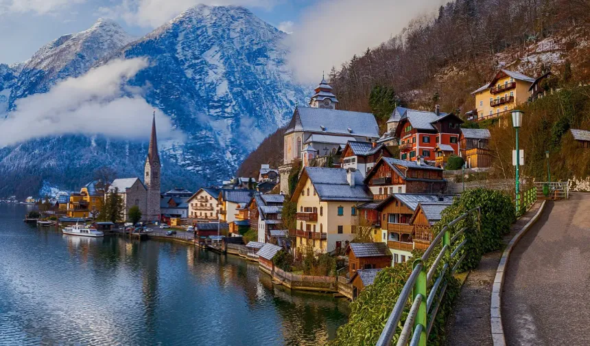 Hallstatt: Alplerin Kalbinde Bir Masalın İçine Düşmek