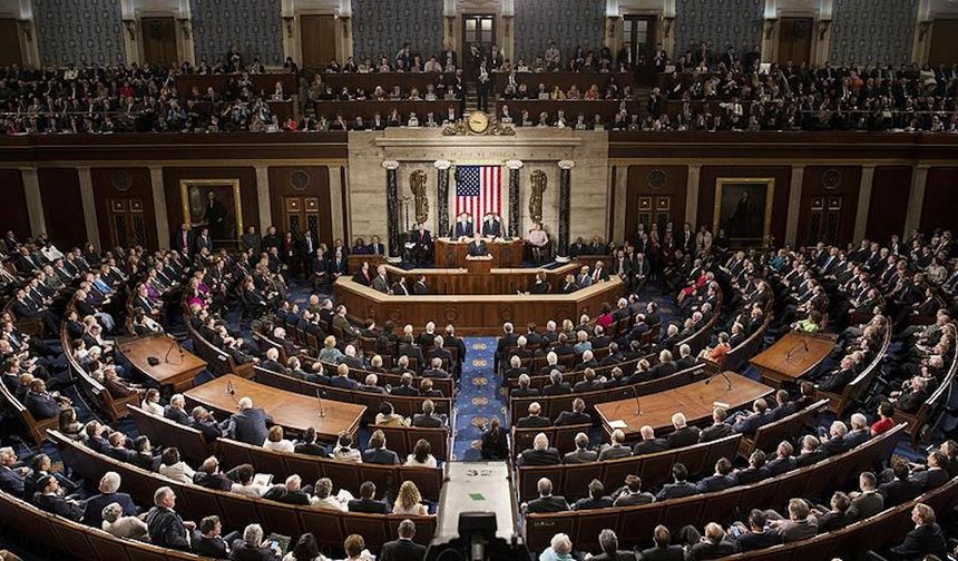 Trump’ın Vergi Tasarısı Meclisten Geçti, Gözler Senato’da