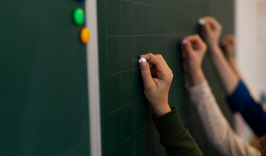 2025-2026 Yılı Eğitim Takvimi Belli Oldu! Okullarda Ders Zili 8 Eylül’de Çalacak