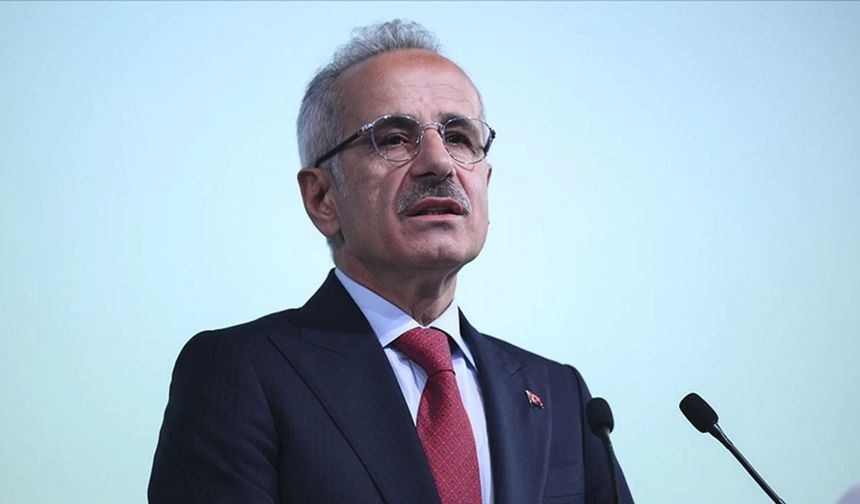 Bakan Uraloğlu: Havayolu İşletmelerimiz İran, Irak, Suriye, Ürdün'e Seferlerini İptal Etmiştir