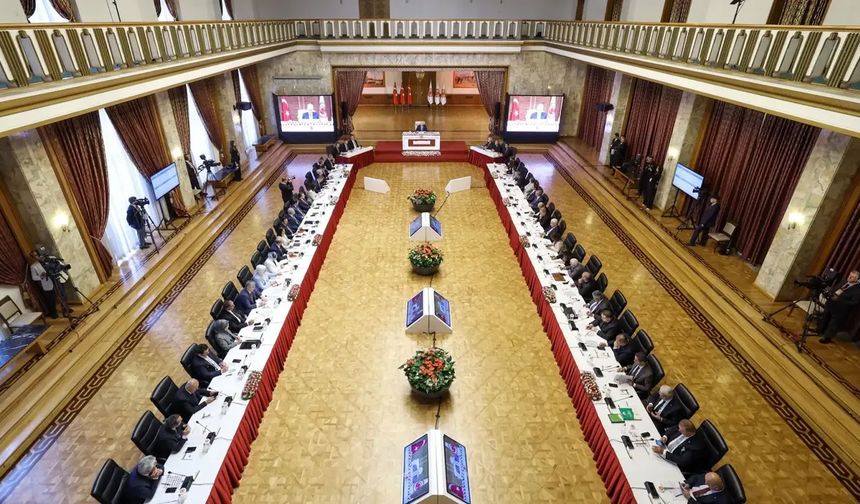 'Terörsüz Türkiye' komisyonu Hukukçular İle Akademisyenleri Dinledi