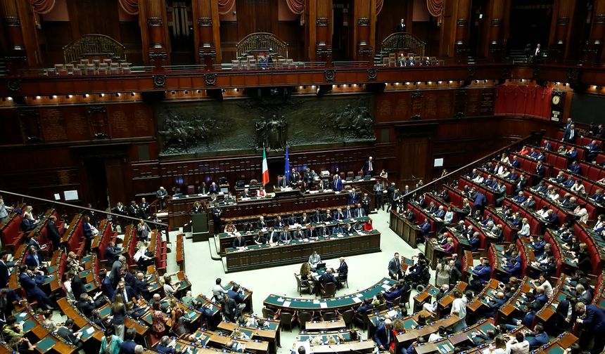 İtalya'da kadın cinayeti suçuna müebbet hapis cezası öngören düzenleme yasalaştı