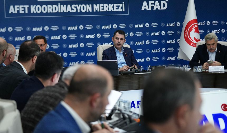 CHP'li Topal: 2 dakikada yok olan yüz yıllık kenti 2 yılda inşa etmek çok zordu, takdir ediyorum