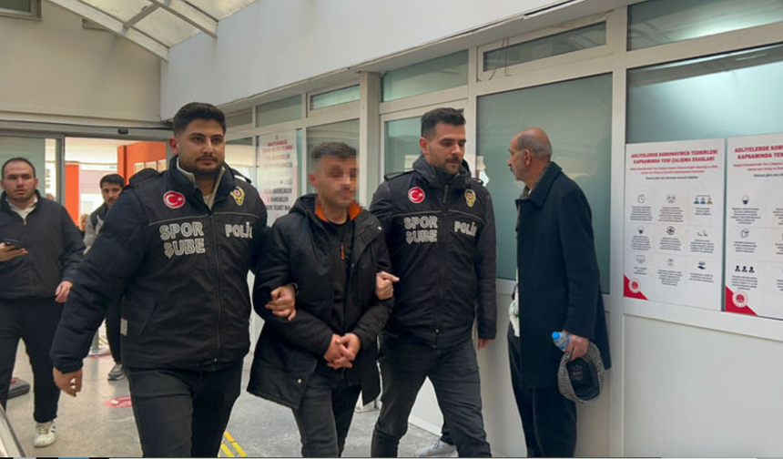 Kocaeli'de antrenör maçta kadın hakeme tokat attı