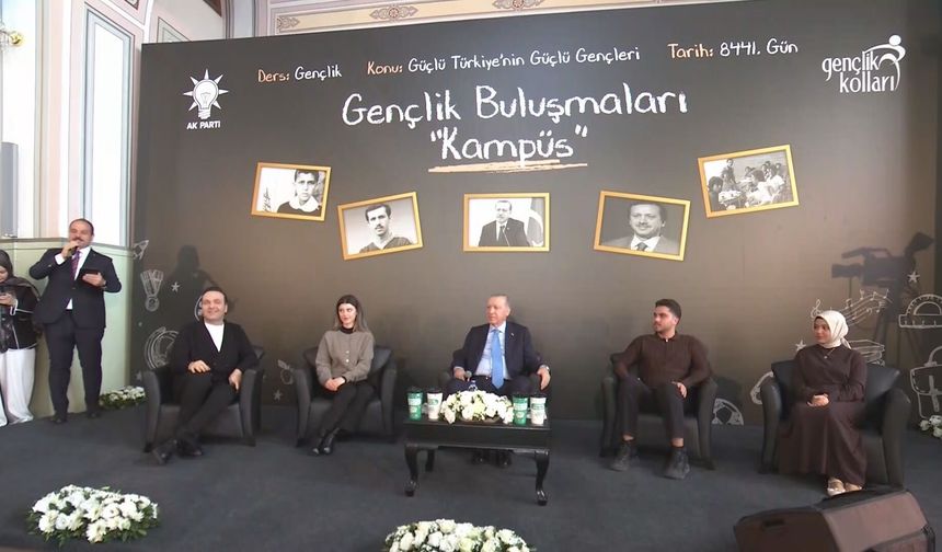 Cumhurbaşkanı Erdoğan: Küresel liderliğini kabul ettirecek bir Türkiye'ye sizlerle birlikte kavuşacağımıza inanıyorum