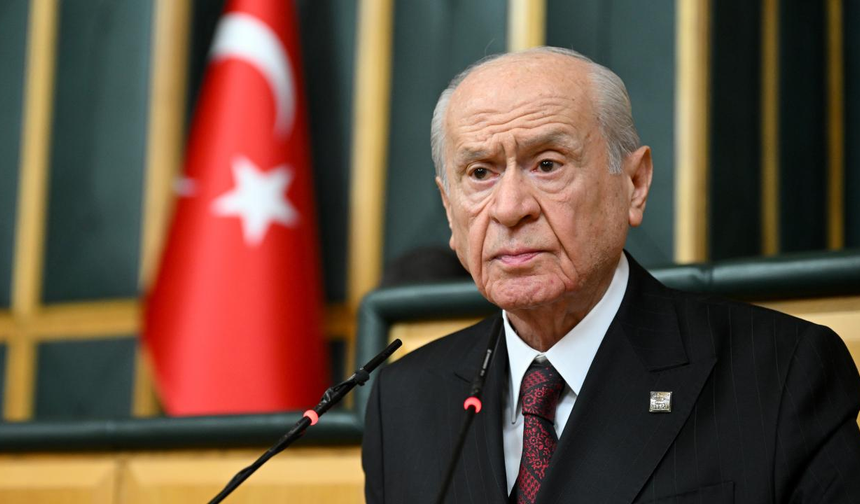 MHP lideri Devlet Bahçeli: YPG Halep'te sivilleri kalkan yaptı