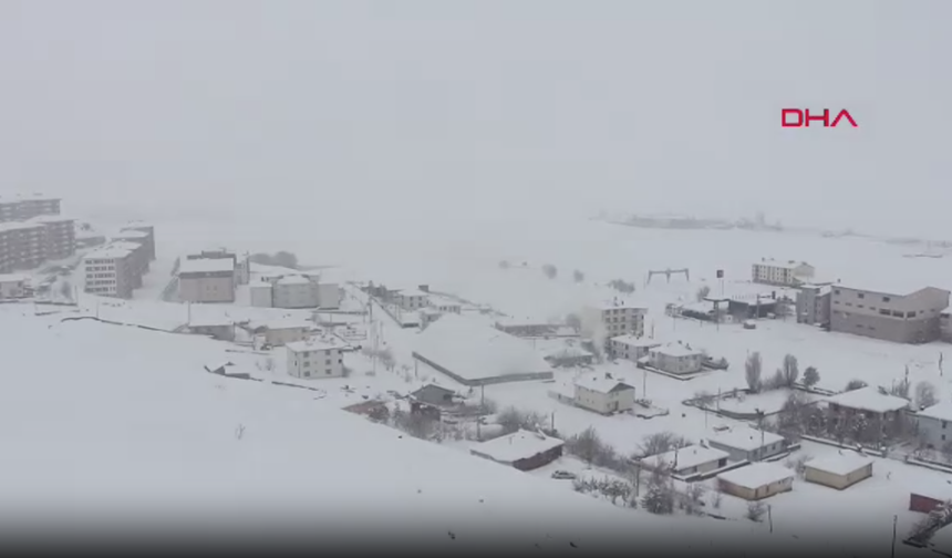 Kar Türkiye’yi esir aldı: 10 ilde 3 bin 283 yerleşim yerine ulaşım yok