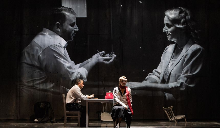 Çağdaş operanın iki yeni eseri 'Tehlikeli Oyun' ve 'Deli Dumrul' dünya prömiyerini yaptı